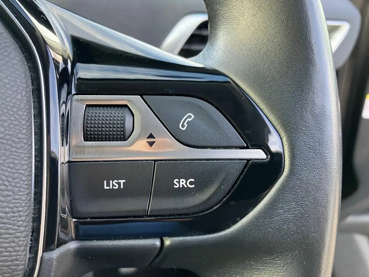 2021-peugeot-3008-suv-15-bluehdi-allure-big-18