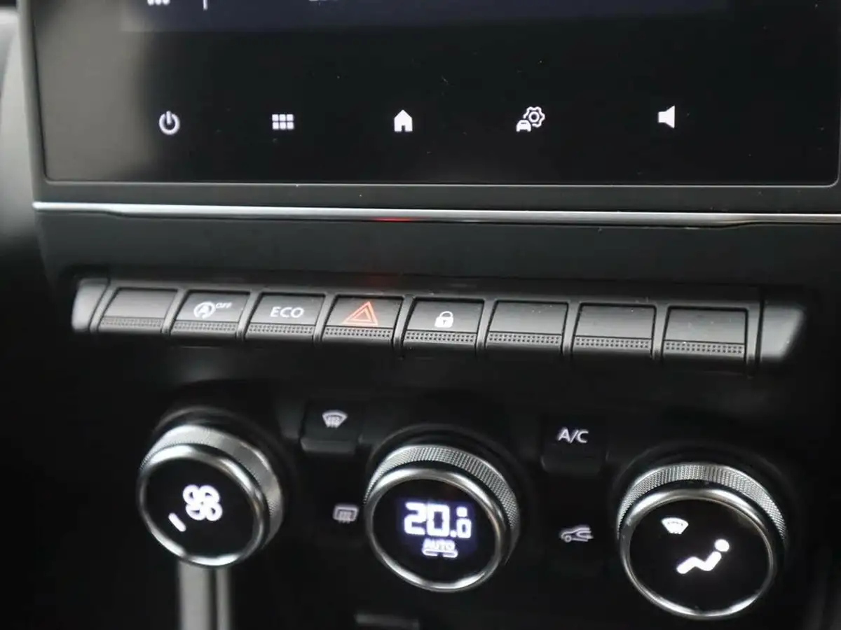 2021-renault-captur-10-tce-iconic-90ps-big-26