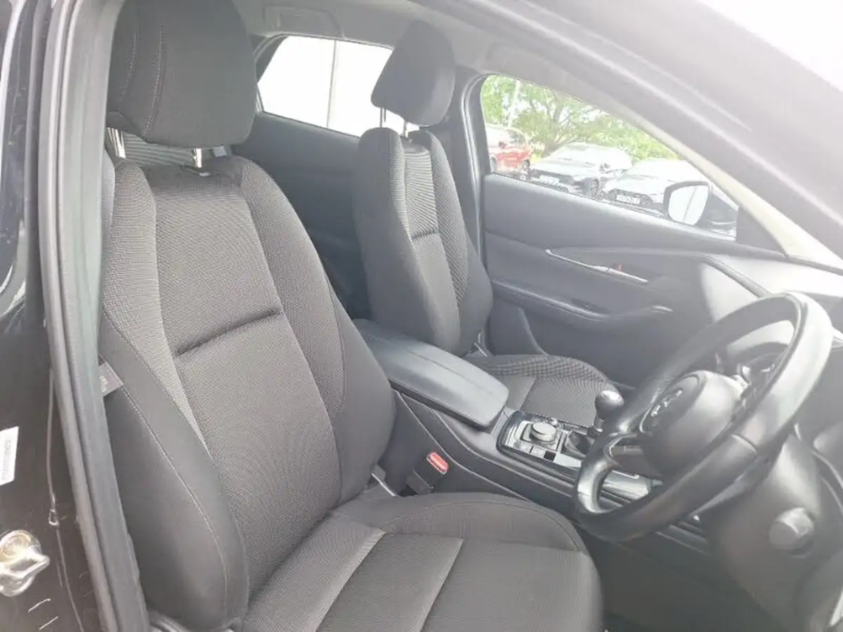 2022-mazda-cx-30-20-e-skyactiv-g-se-l-big-12