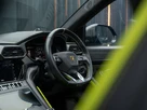 2022-lamborghini-urus-40-no-trim-small-60