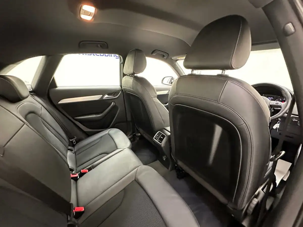 2018-audi-q3-20-tdi-s-line-edition-big-19