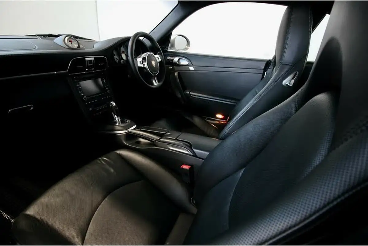 2009-porsche-911-big-20
