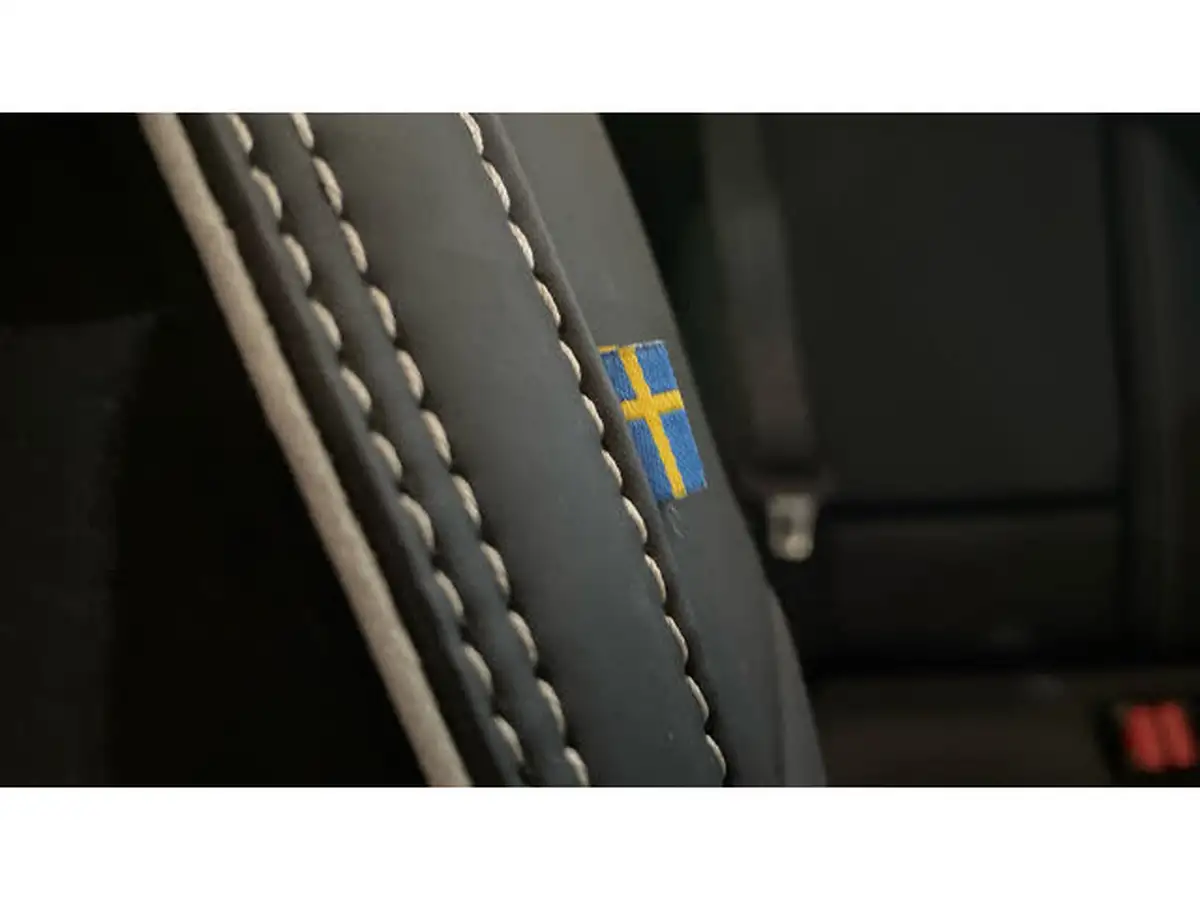 2022-volvo-c40-e-twin-recharge-pro-big-21