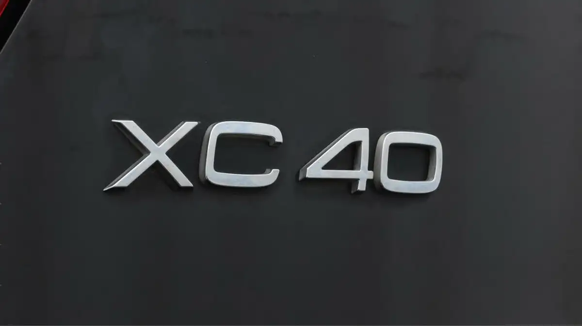 2020-volvo-xc40-15-t3-inscription-geartronic-big-20