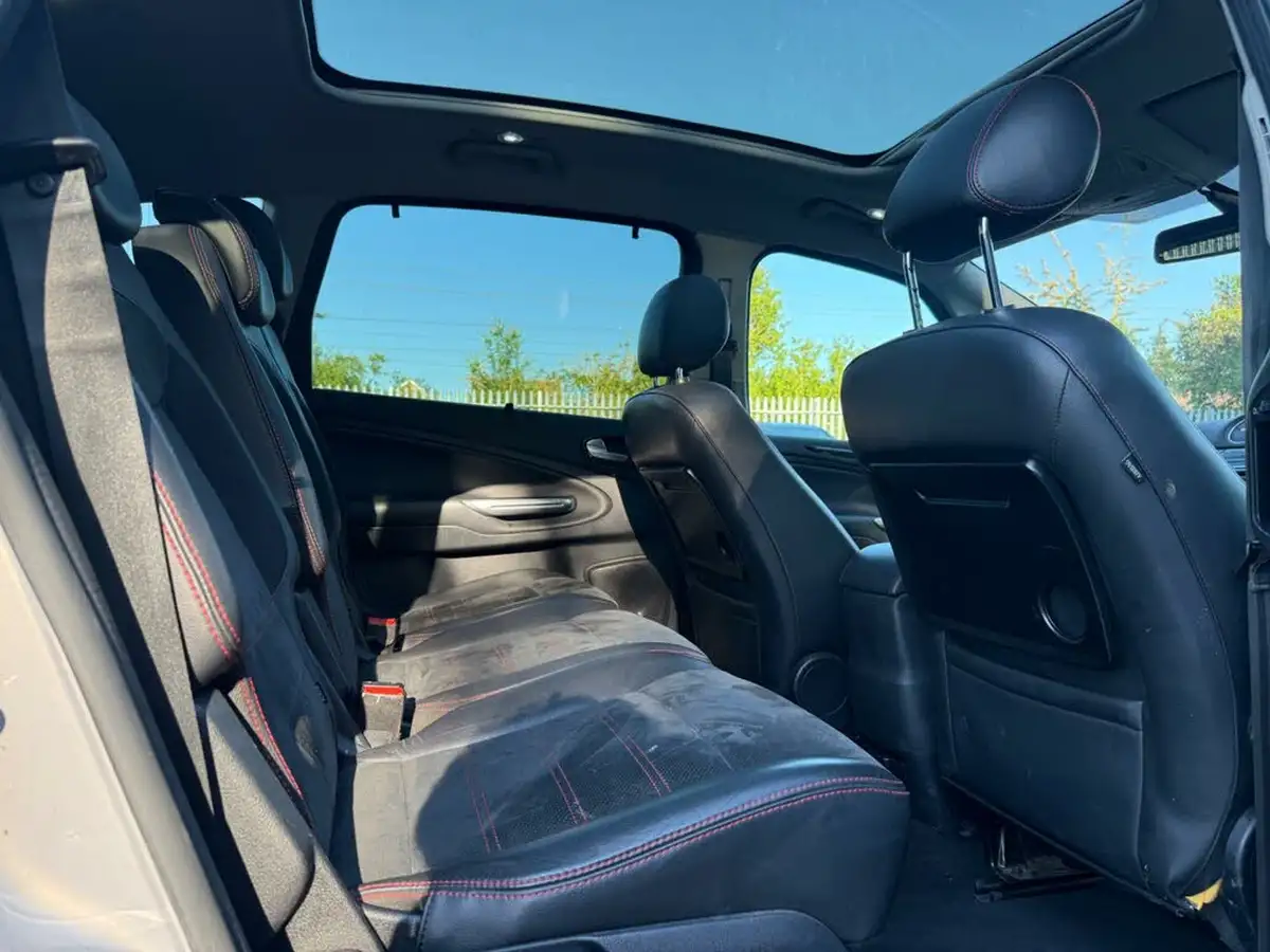 2011-ford-s-max-20-titanium-x-sport-239ps-1993cc-big-26