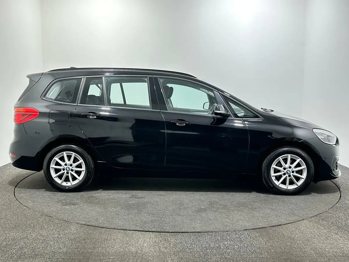 2020-bmw-2-series-15td-216d-se-gran-big-7