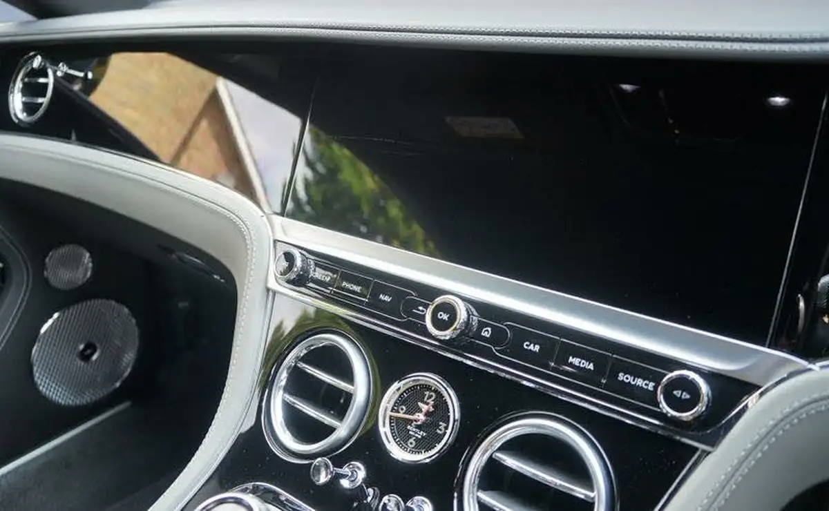 2022-bentley-continental-40-gt-v8-coupe-big-18