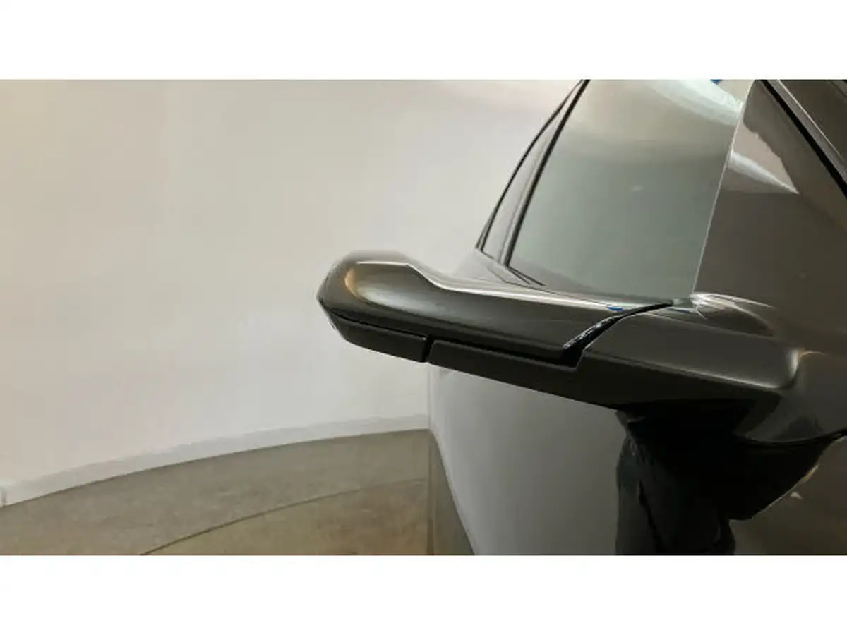 2025-audi-a6-e-tron-e-launch-edition-big-34