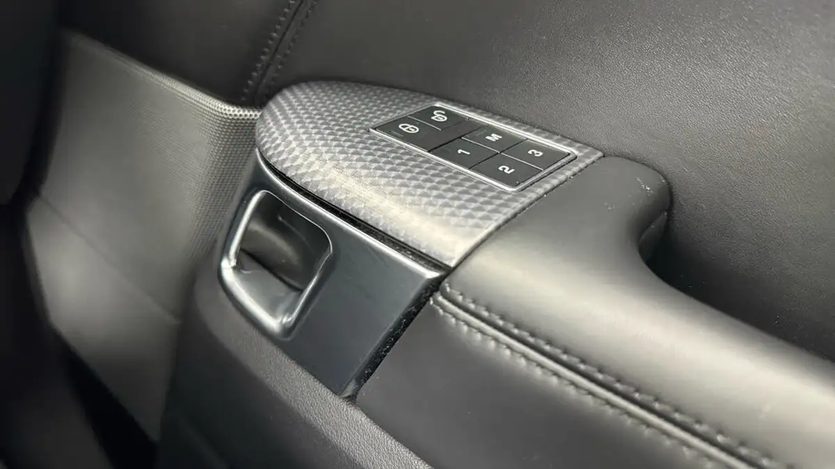 2020-land-rover-range-rover-sport-20-p400e-hse-dynamic-big-24