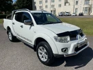 2011-mitsubishi-l200-25td-barbarian-auto-small-0