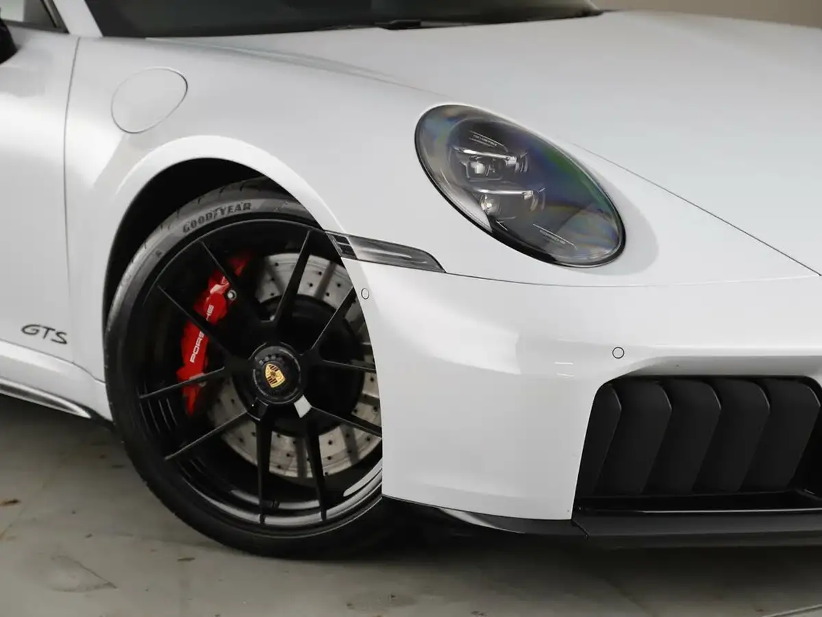 2024-porsche-911-30-carrera-4-gts-541ps-coupe-3591cc-pdk-big-17