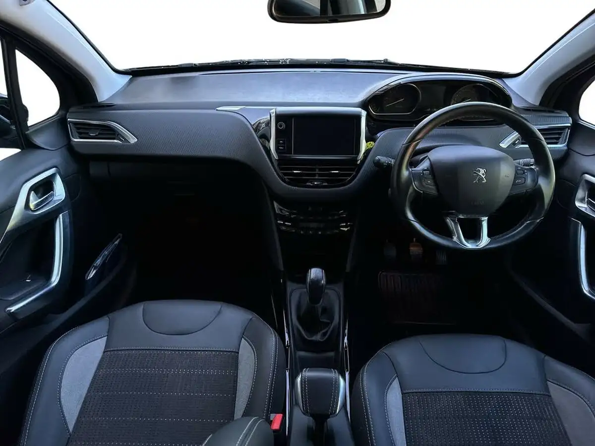 2018-peugeot-2008-suv-12-puretech-allure-82bhp-ss-big-12