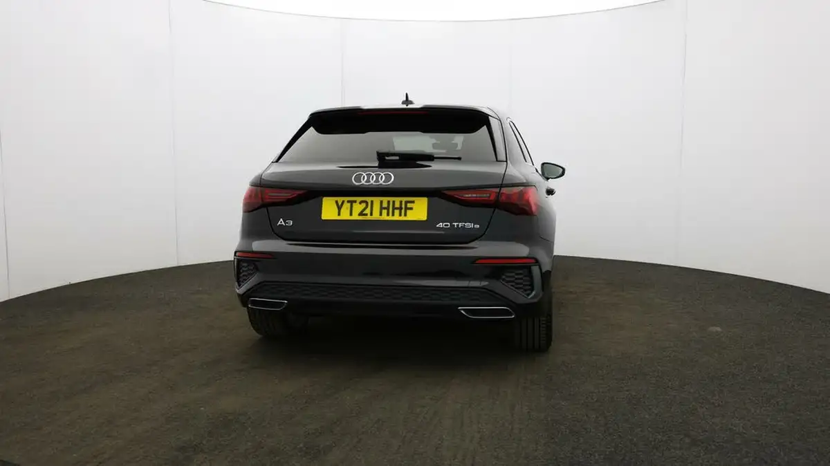 2021-audi-a3-14-40-tfsi-e-s-line-big-61