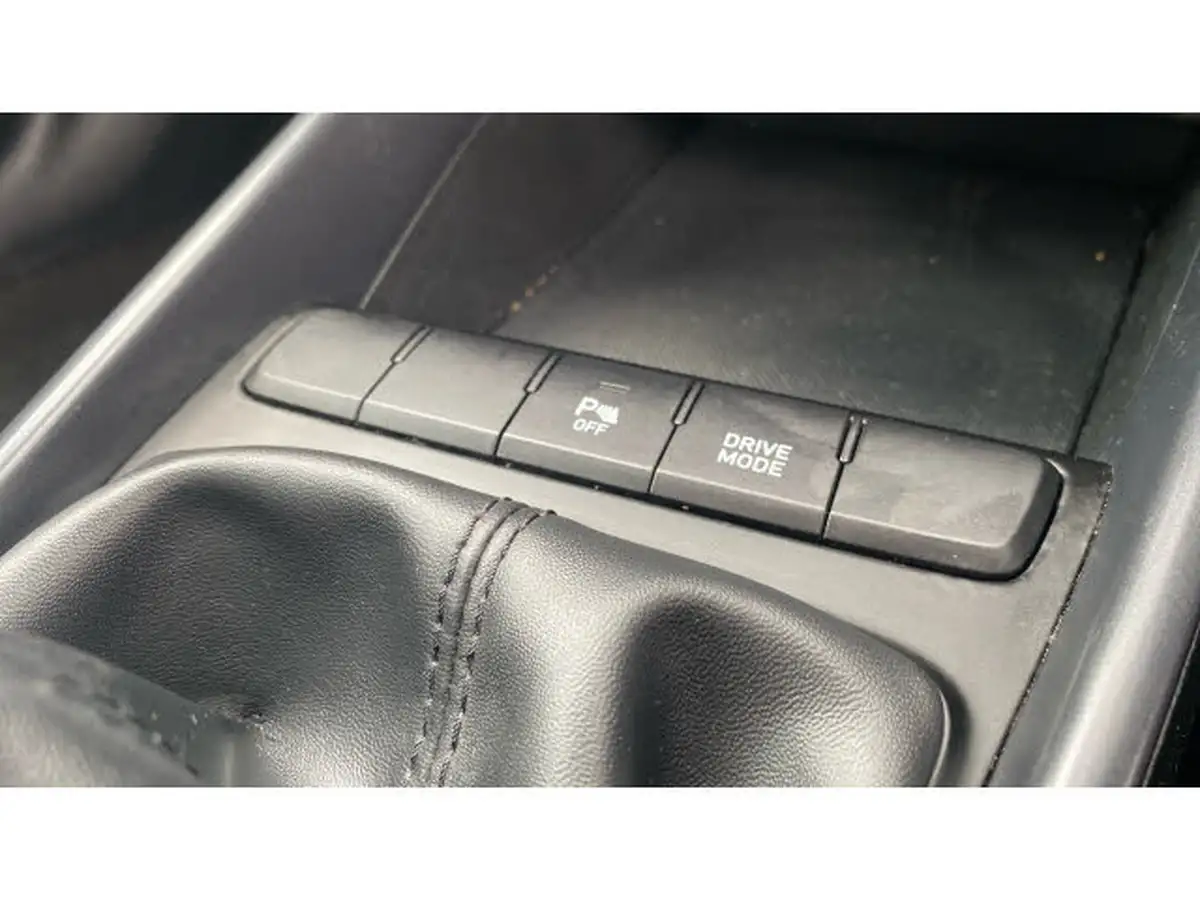 2021-hyundai-i20-10-t-gdi-element-big-26