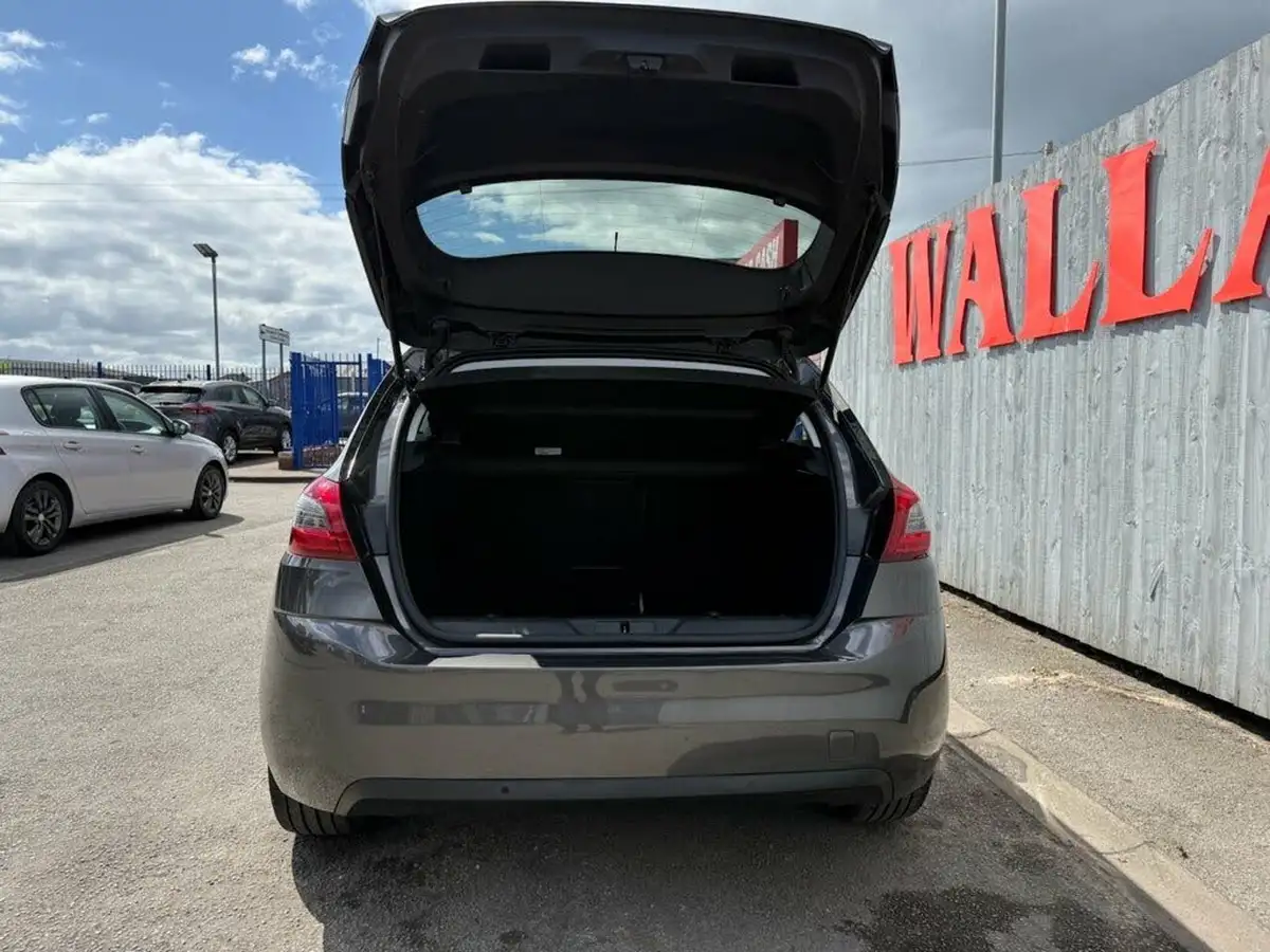 2020-peugeot-308-12-puretech-allure-130bhp-big-51