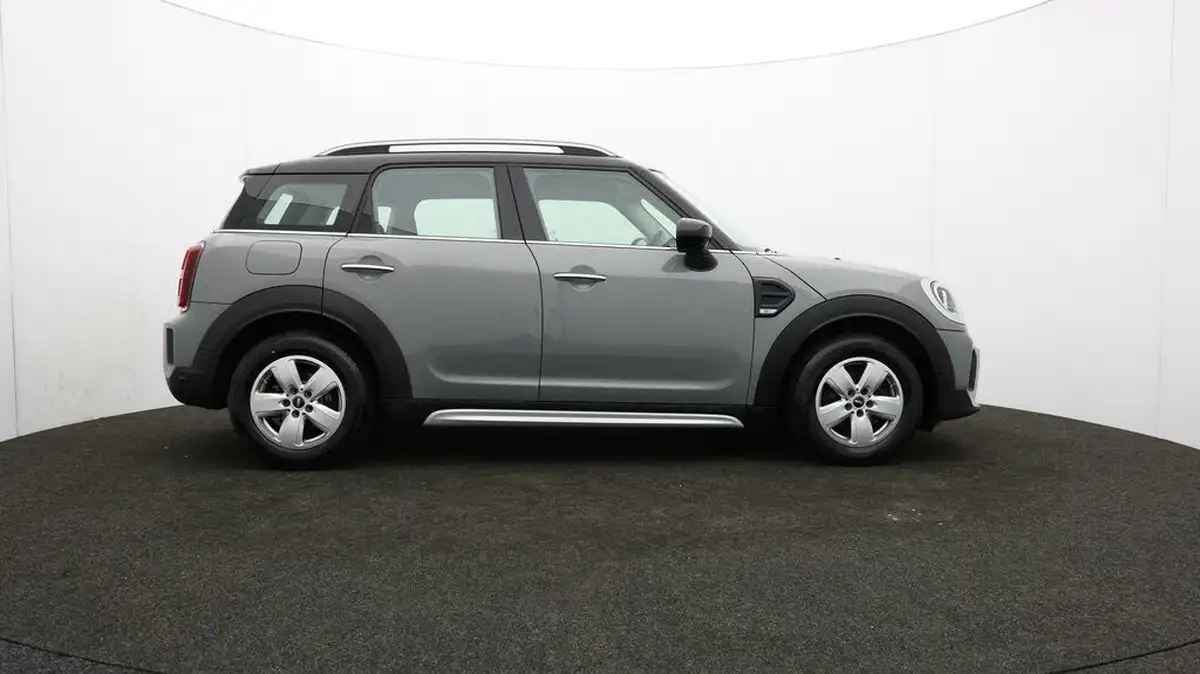 2022-mini-countryman-15-cooper-classic-big-37