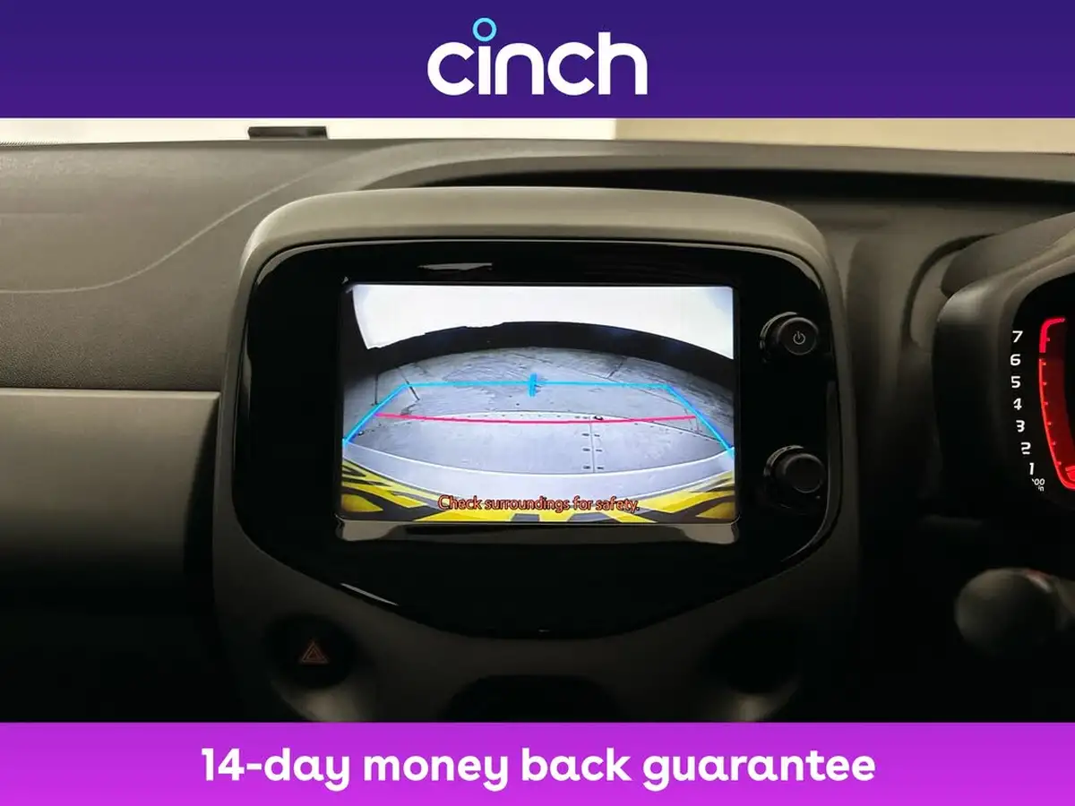2019-toyota-aygo-10-vvt-i-x-play-big-29