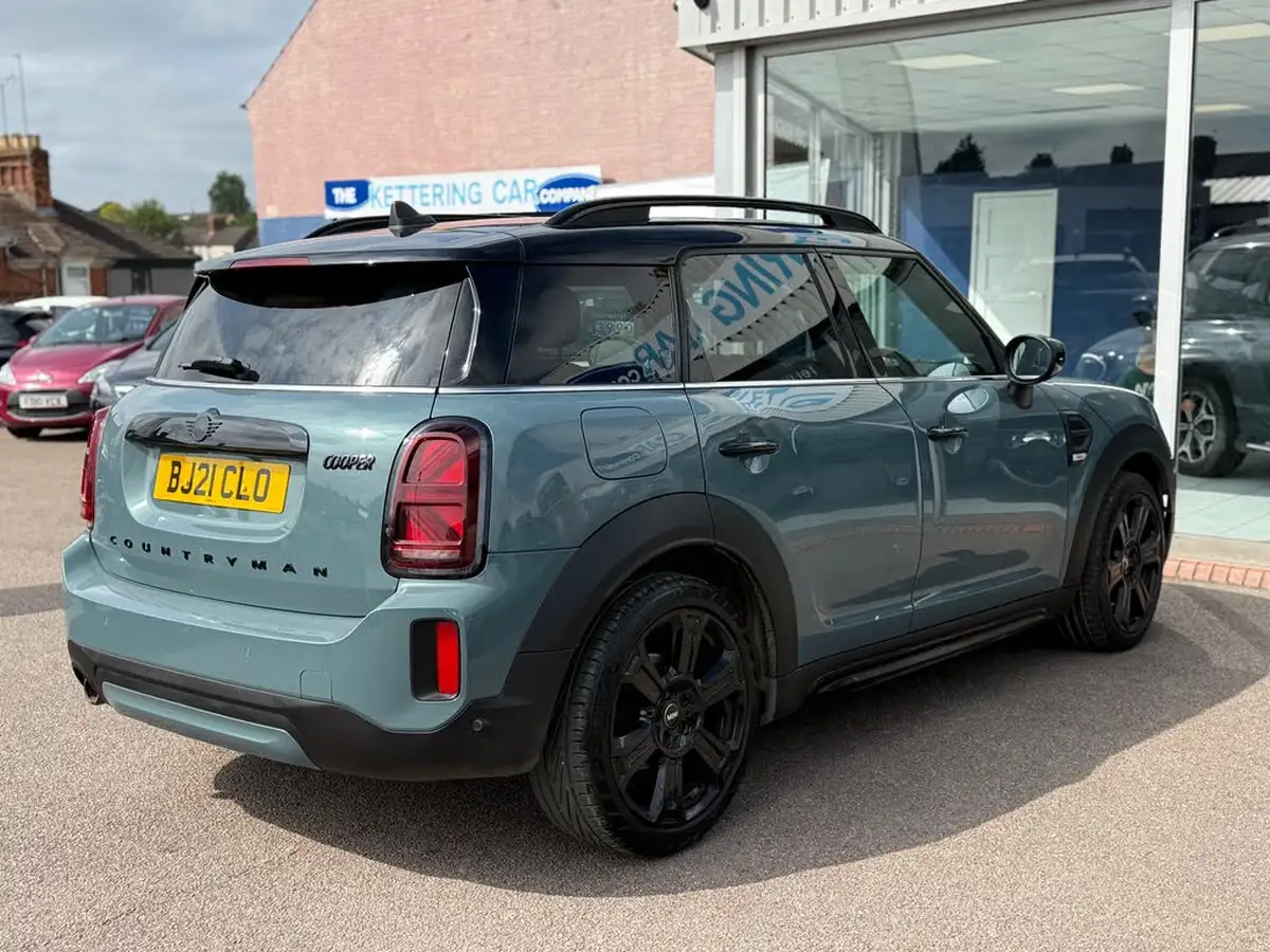 2021-mini-countryman-15-cooper-exclusive-auto-big-2