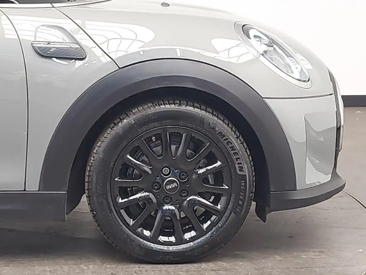 2021-mini-cooper-15-one-classic-3d-big-13