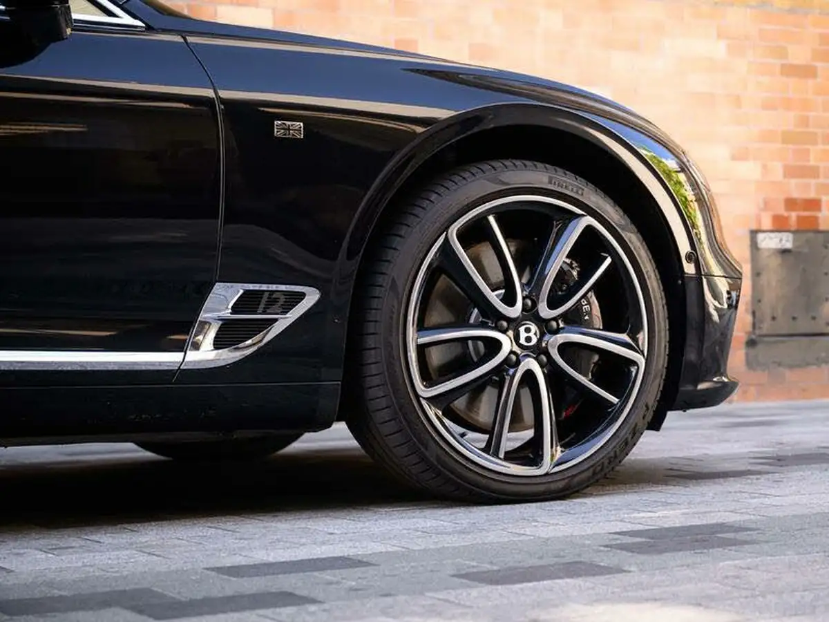 2018-bentley-continental-60-gt-635ps-4x4-coupe-big-44