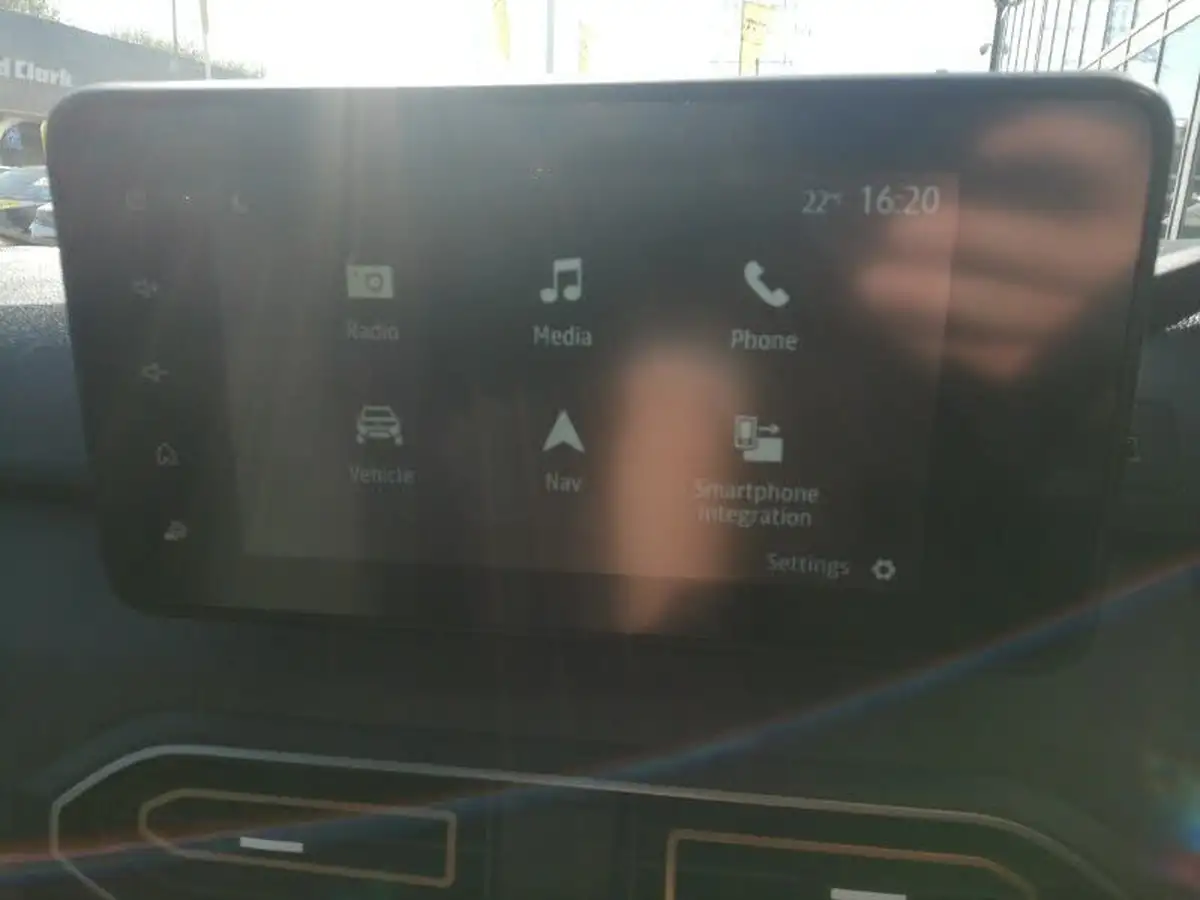 2023-dacia-sandero-stepway-10-tce-essential-90bhp-big-6