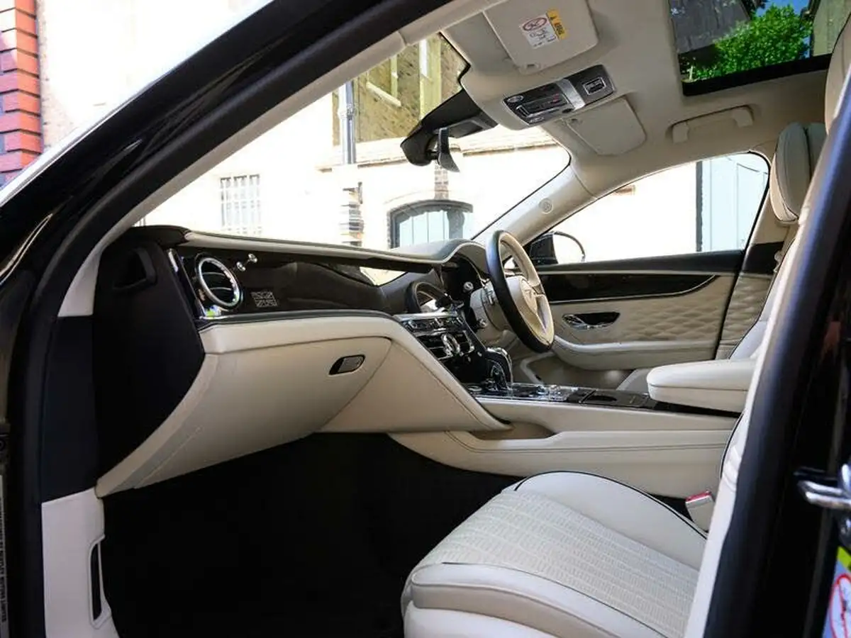 2020-bentley-flying-spur-60-w12-big-1