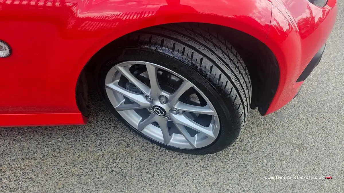 2013-mazda-mx-5-20-roadster-sport-tech-160ps-big-16