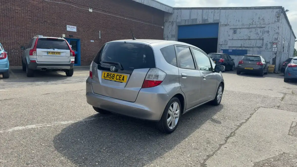 2008-honda-jazz-14-ex-big-6