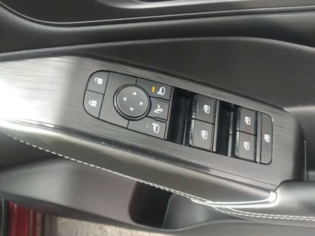 2022-nissan-qashqai-15-n-connecta-big-18