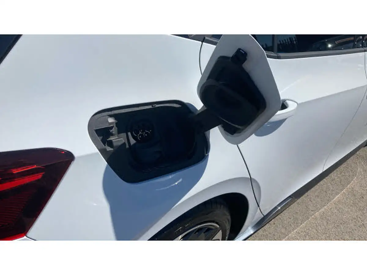 2024-cupra-born-e-v3-230ps-77kwh-e-boost-big-29