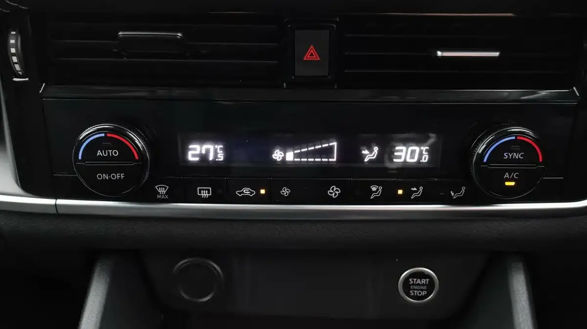 2022-nissan-qashqai-13-dig-t-acenta-premium-160ps-auto-big-12