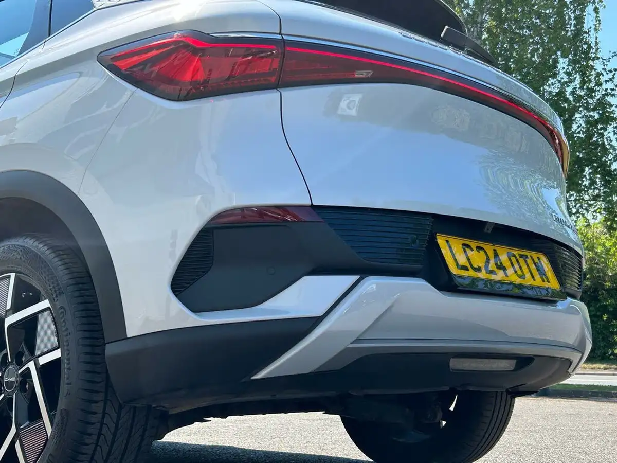 2024-byd-atto-3-e-design-big-51