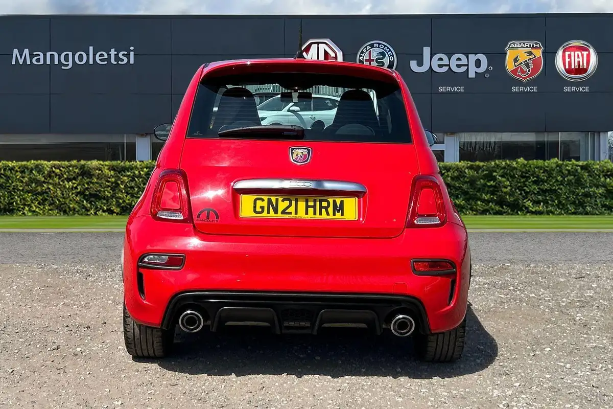 2021-abarth-595-14-tjet-big-6