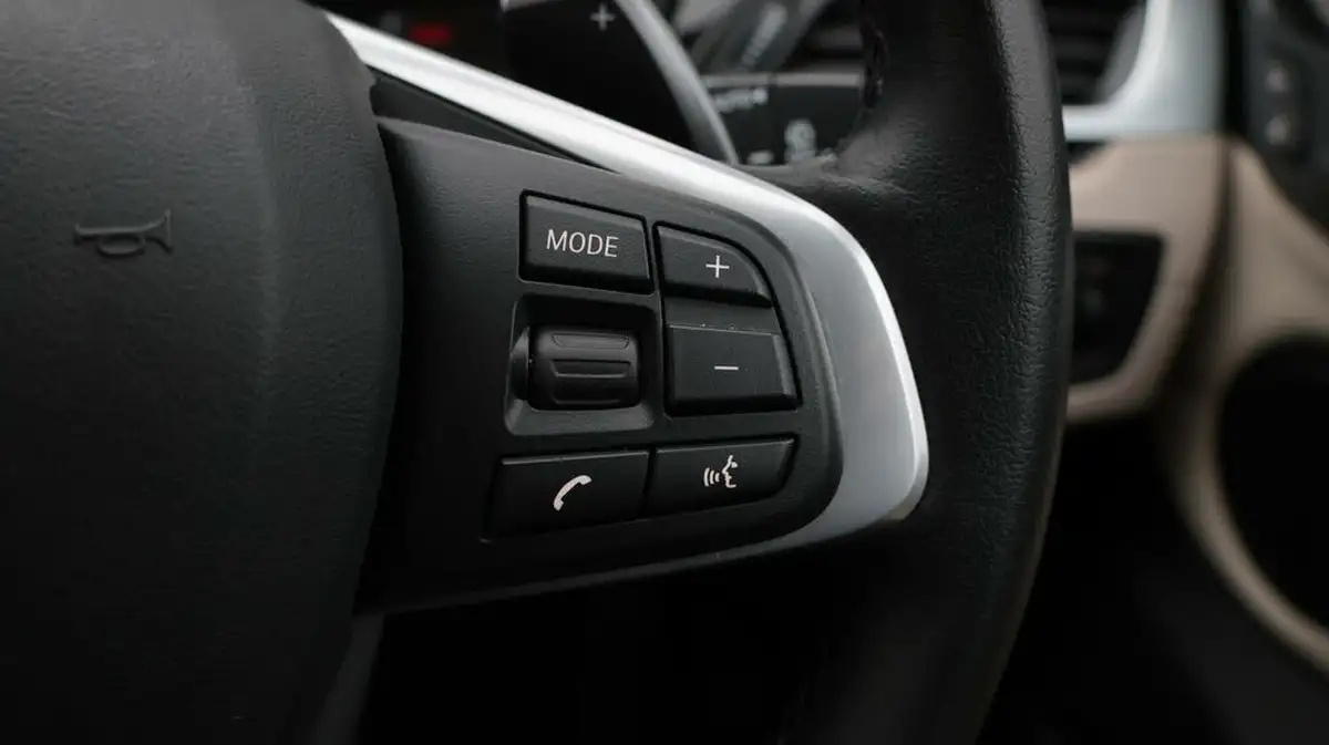 2021-bmw-x1-20-xdrive20i-xline-big-25