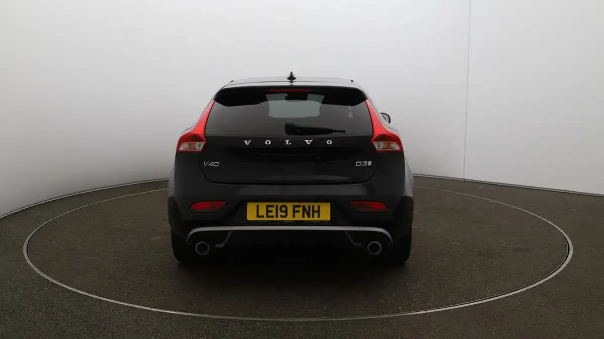 2019-volvo-v40-20td-d3-r-design-nav-plus-geartronic-big-57