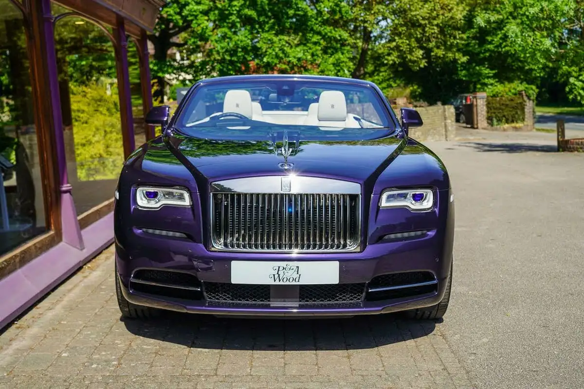 2020-rolls-royce-dawn-66-big-7