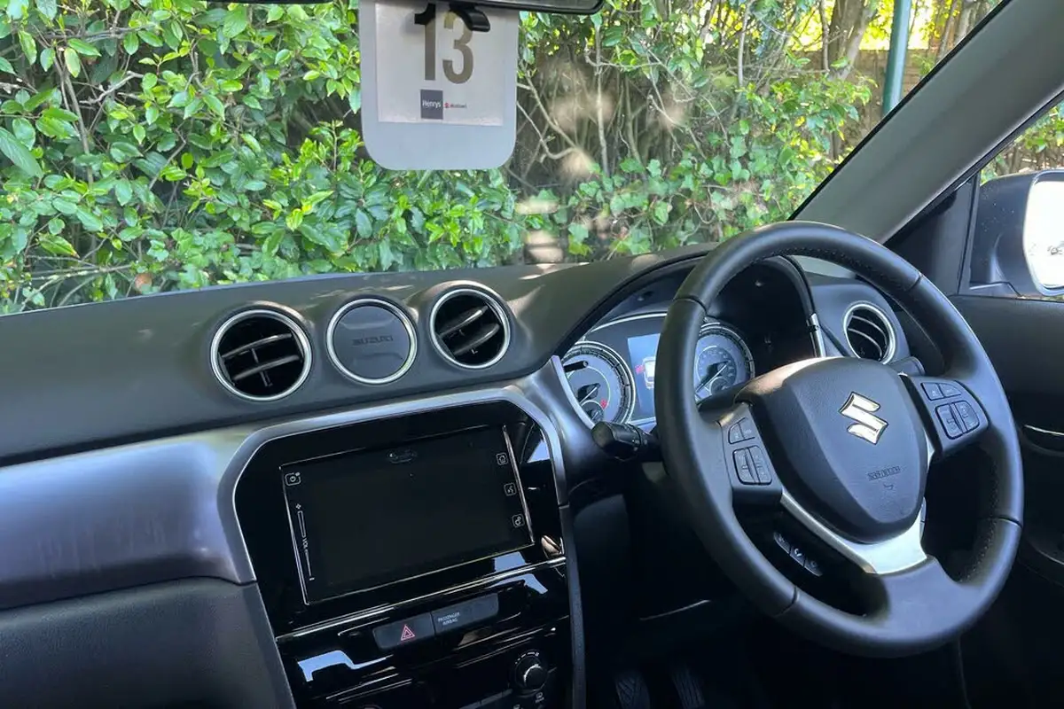 2023-suzuki-vitara-14-boosterjet-sz-t-big-5