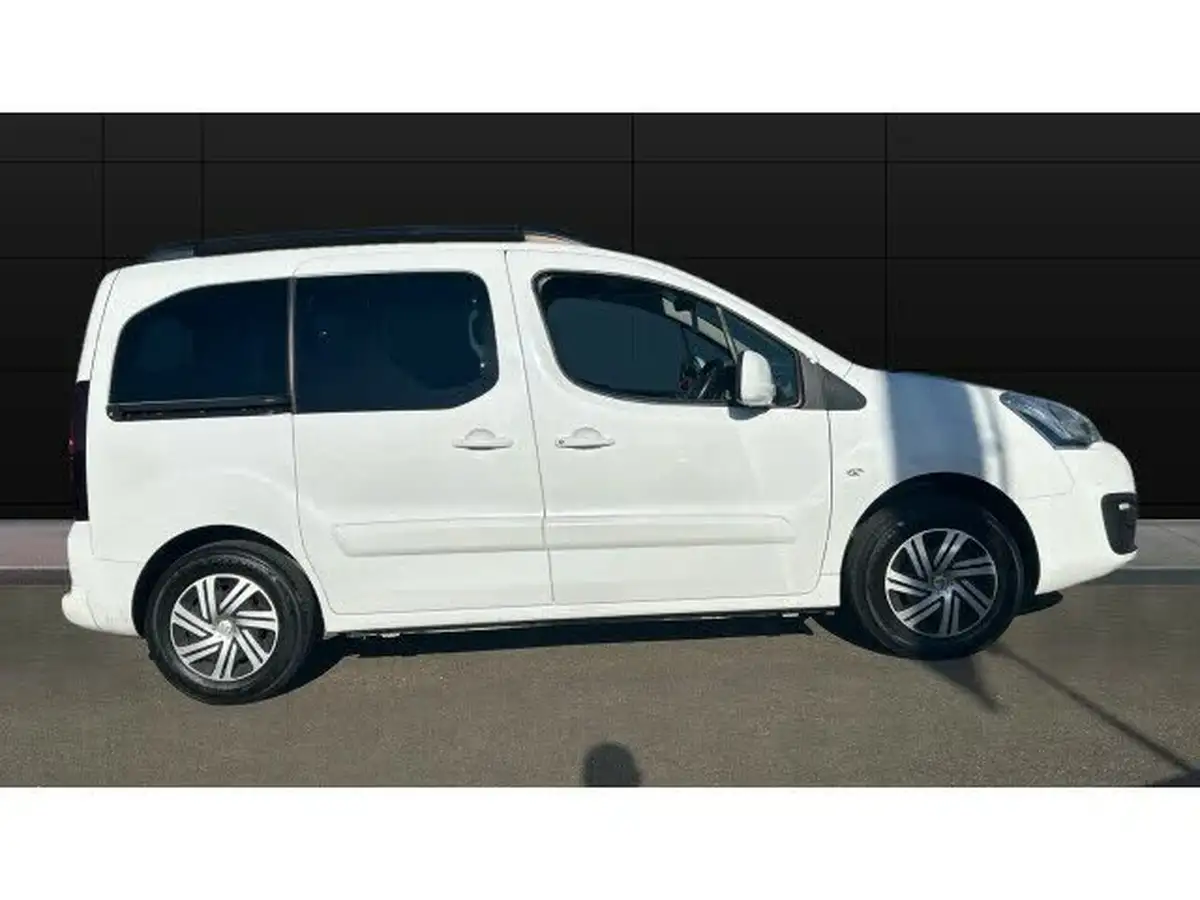 2016-citroen-berlingo-16bluehdi-multispace-flair-102ps-ss-etg6-big-4