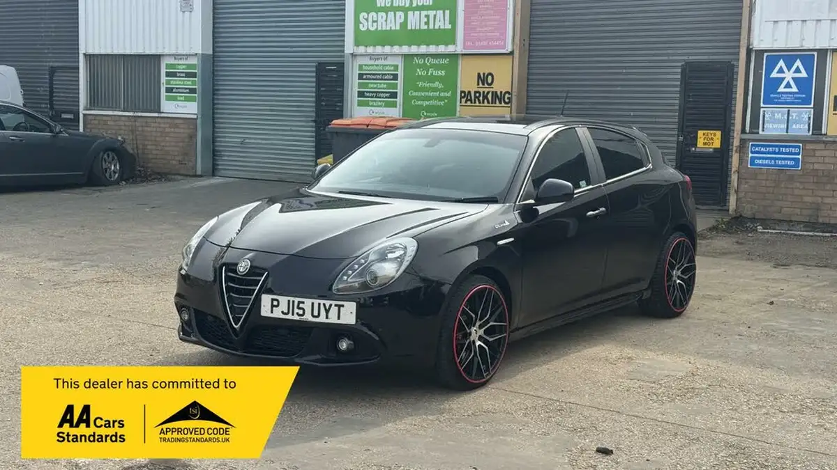 2015-alfa-romeo-giulietta-14-tb-qv-line-big-6