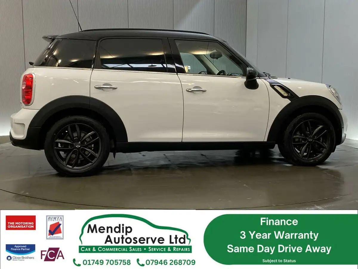 2012-mini-countryman-16-cooper-s-auto-big-24