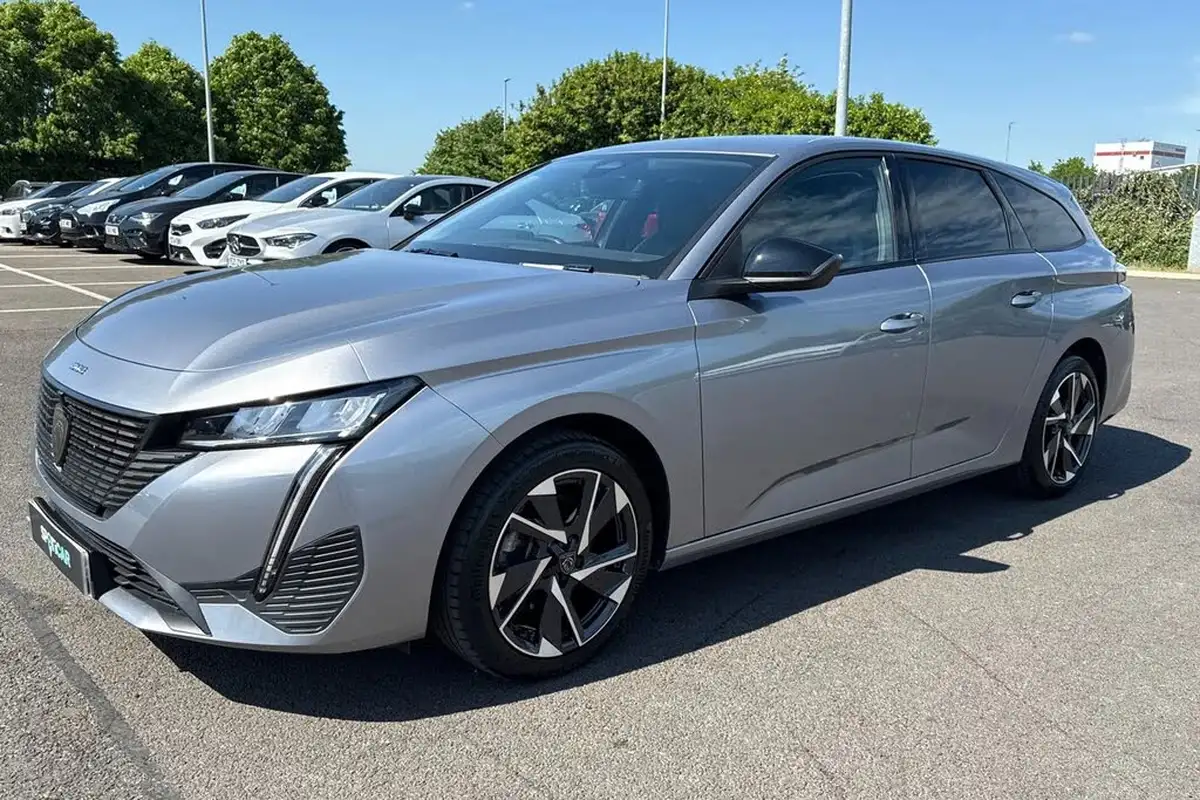 2024-peugeot-308-sw-12-puretech-allure-130ps-ss-eat8-big-26