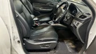 2019-mitsubishi-l200-24di-d-challenger-auto-small-5