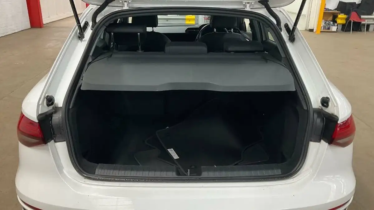 2022-audi-a3-10-30-tfsi-sportback-5d-big-6