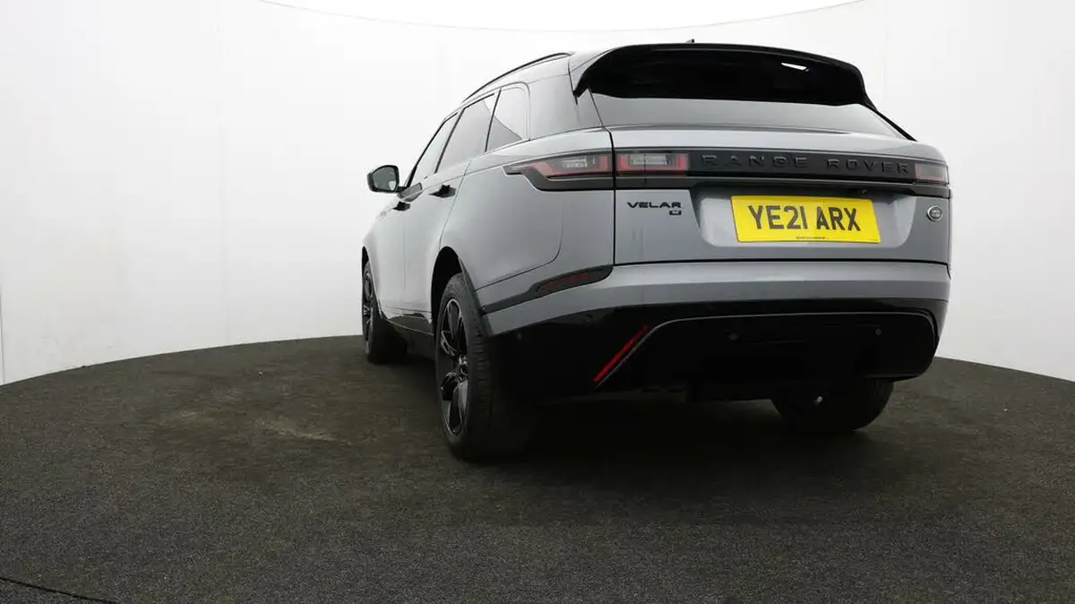 2021-land-rover-range-rover-velar-20-d200-velar-edition-big-30