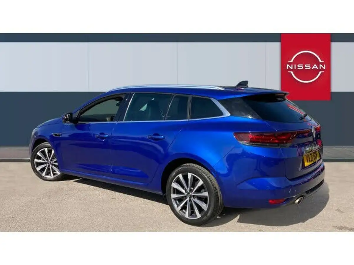 2021-renault-megane-13-tce-rs-line-sport-tourer-big-1