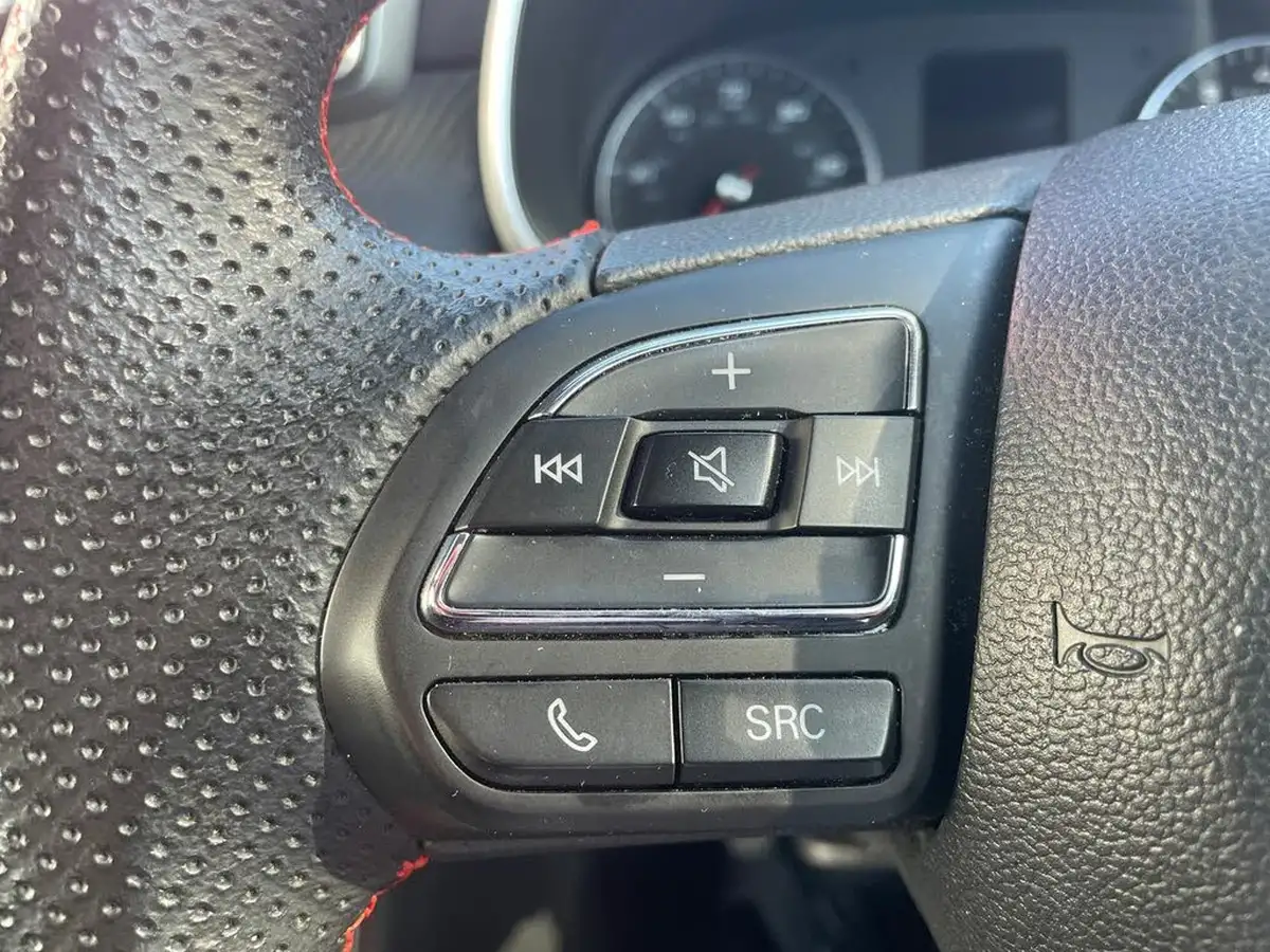 2022-mg-zs-suv-15-vti-tech-excite-big-15