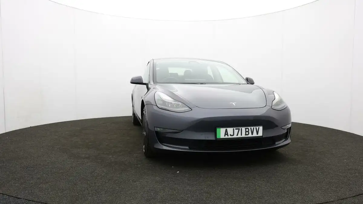 2021-tesla-model-3-e-long-range-awd-big-53