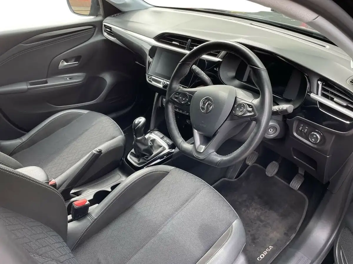2021-vauxhall-corsa-12i-elite-big-14