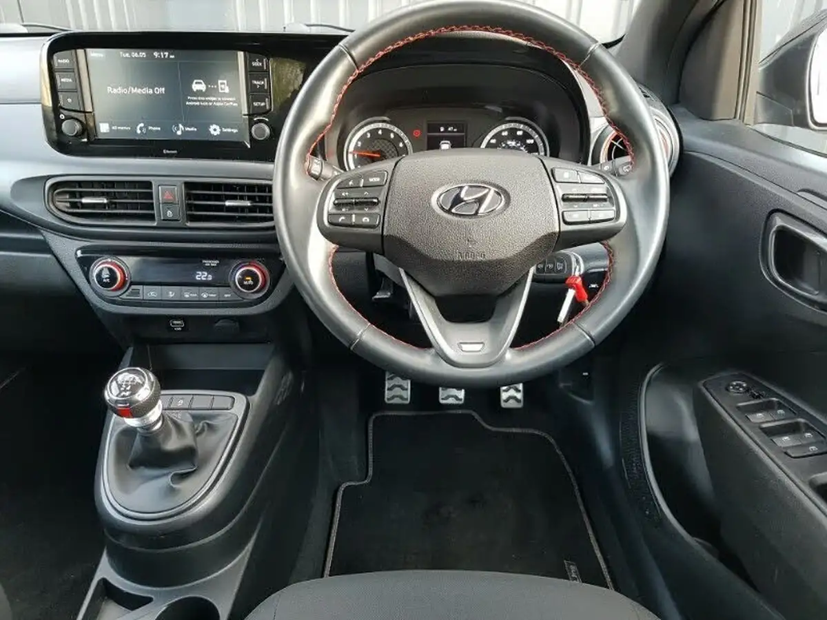 2022-hyundai-i10-10-t-gdi-n-line-big-6