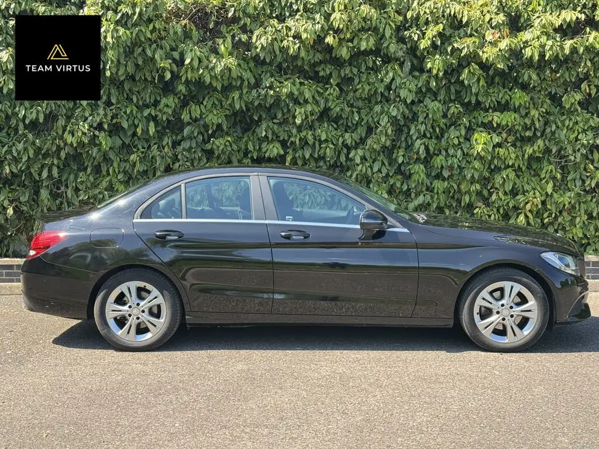 2016-mercedes-benz-c-class-20-c200-se-ss-saloon-4d-auto-big-12